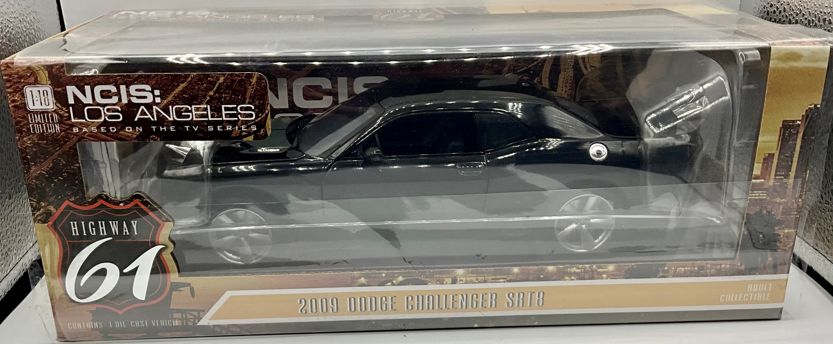 1:18 2009 DODGE CHALLENGER STR8