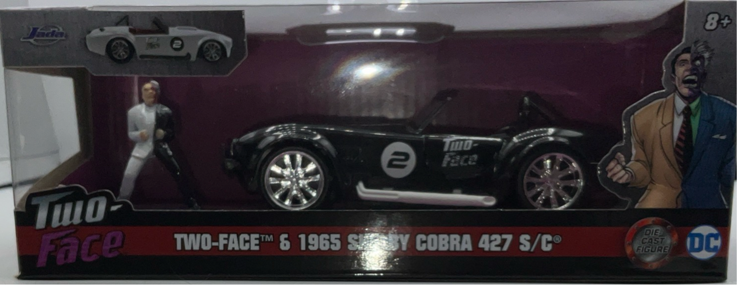 1:32 BATMAN (COMICS) 1965 SHELLY COBRA W/TWO FACE