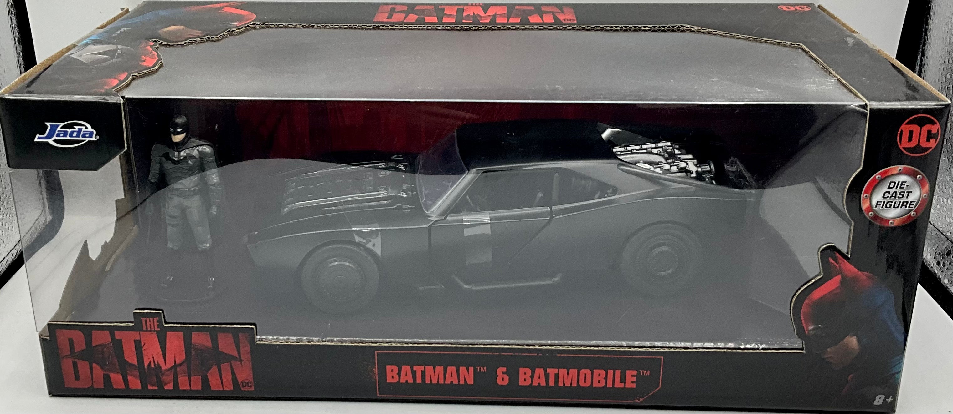 1:24 BATMAN & BATMOBILE