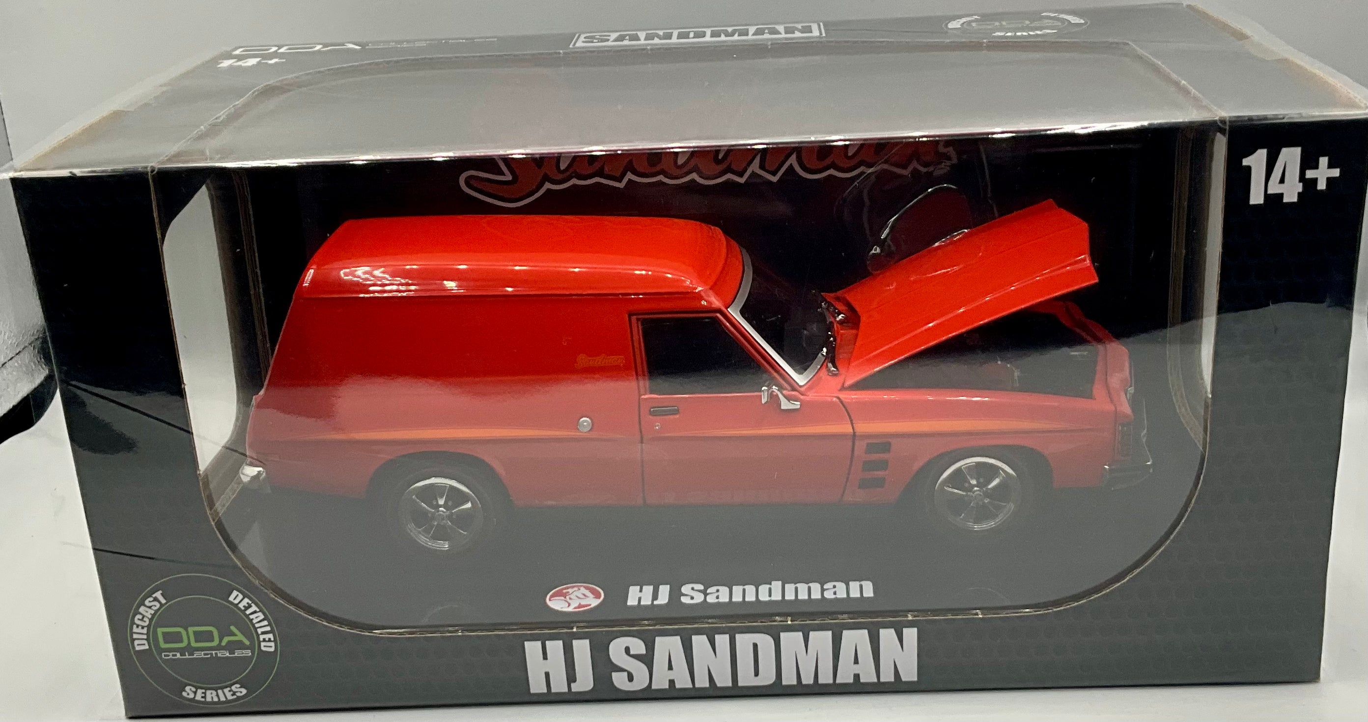 1:24 MANDARIN RED 1975 HJ HOLDEN SANDMAN