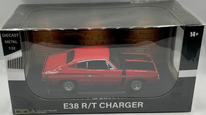 1:32 E38 R/T CHARGER