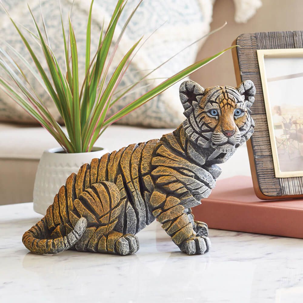Edge Sculpture - Tiger Cub