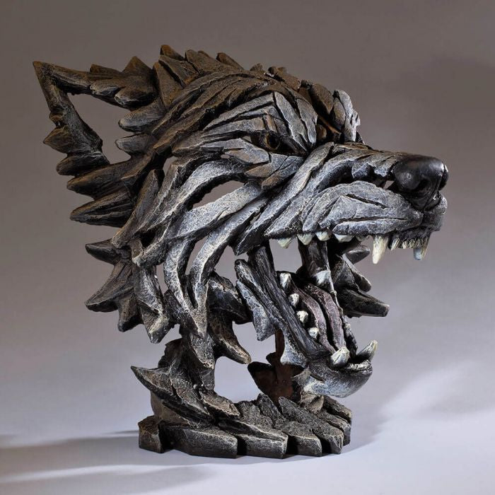 Edge Sculpture - Wolf